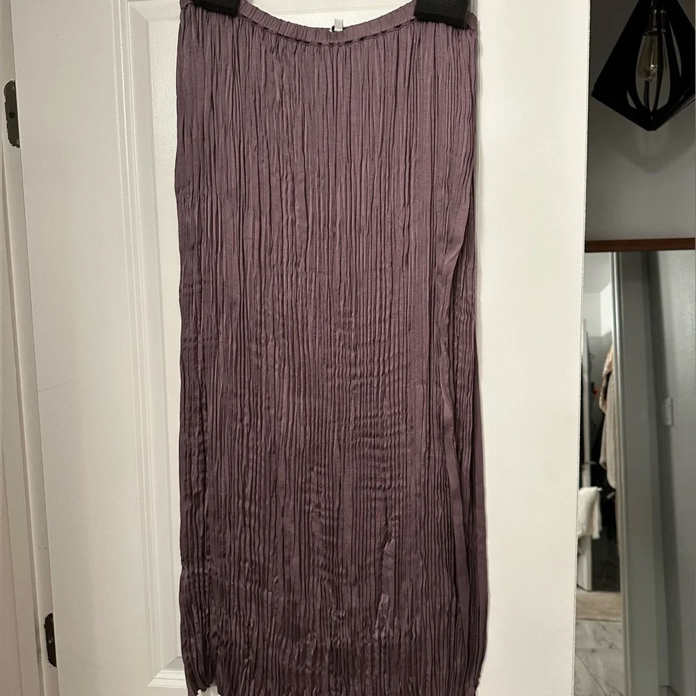Vince Plum/Purple Pleated Midi Skirt